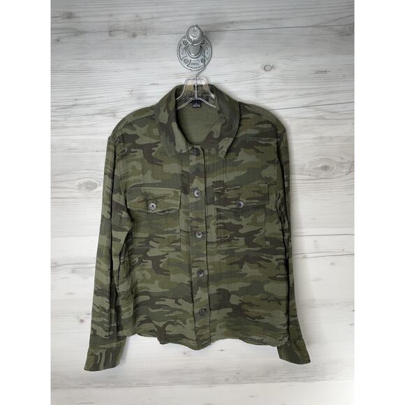 Sanctuary Top Womens XS Green Camo Button Front Long Sleeve - Picture 1 of 7